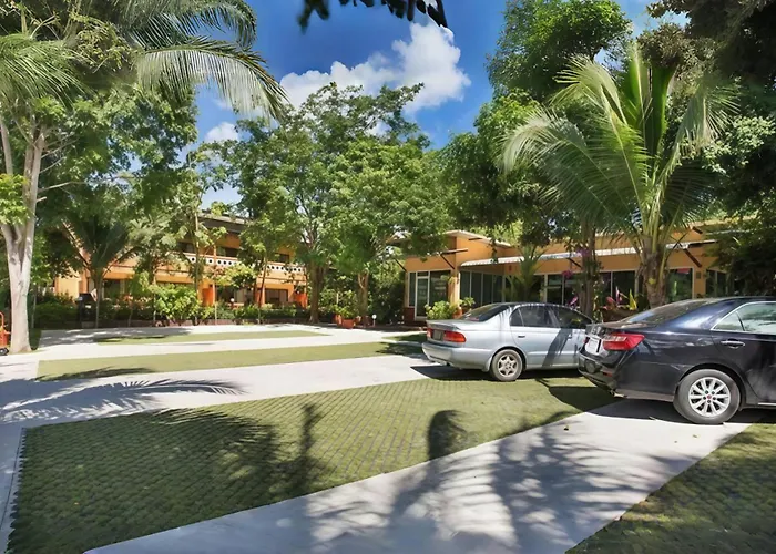 Oya International Resort Phuket 普吉岛欧雅国际度假酒店